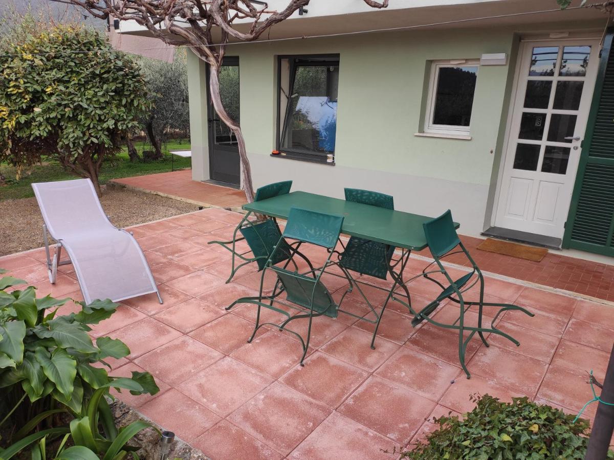Independent Apartment With A Fabulous Patio - Casa Penny Cisano sul Neva Exterior photo